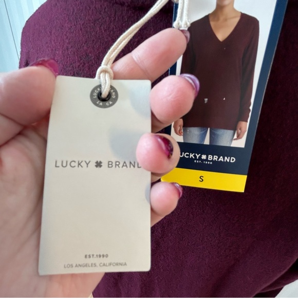 NWT Lucky 🍀 Brand burgundy soft v-neck sweater Size S - Picture 6 of 14